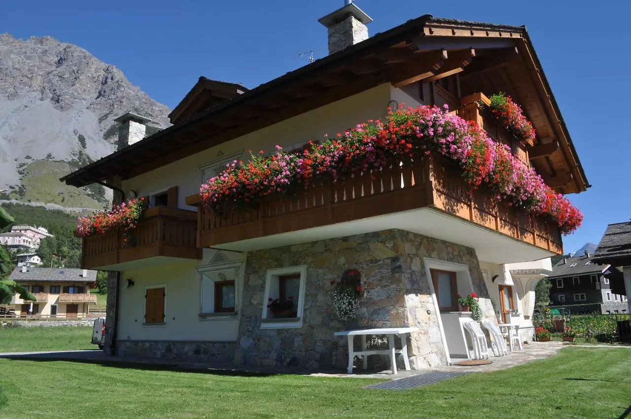 הוילה ואלדידנטרו Chalet Bormio Stelvio