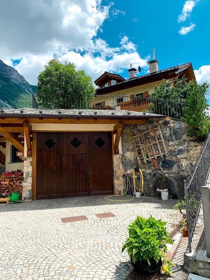 הוילה ואלדידנטרו Chalet Bormio Stelvio